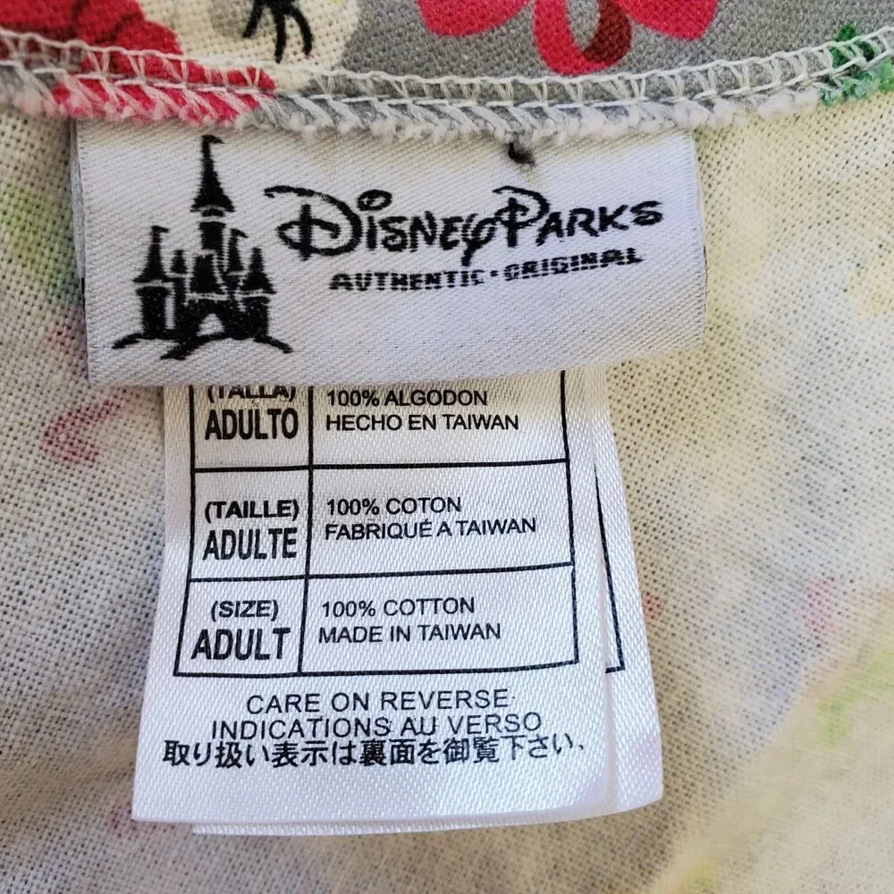 Disney Parks Christmas Apron Red Gray Ruffle Heart Pocket Cross Back Straps Full